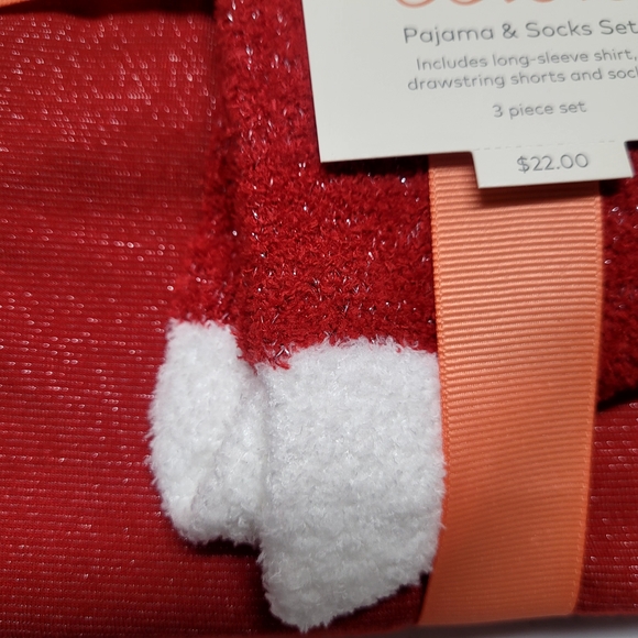 NEW! Colsie Women's 3pc Socks and Pajama Set - Red - Picture 4 of 8
